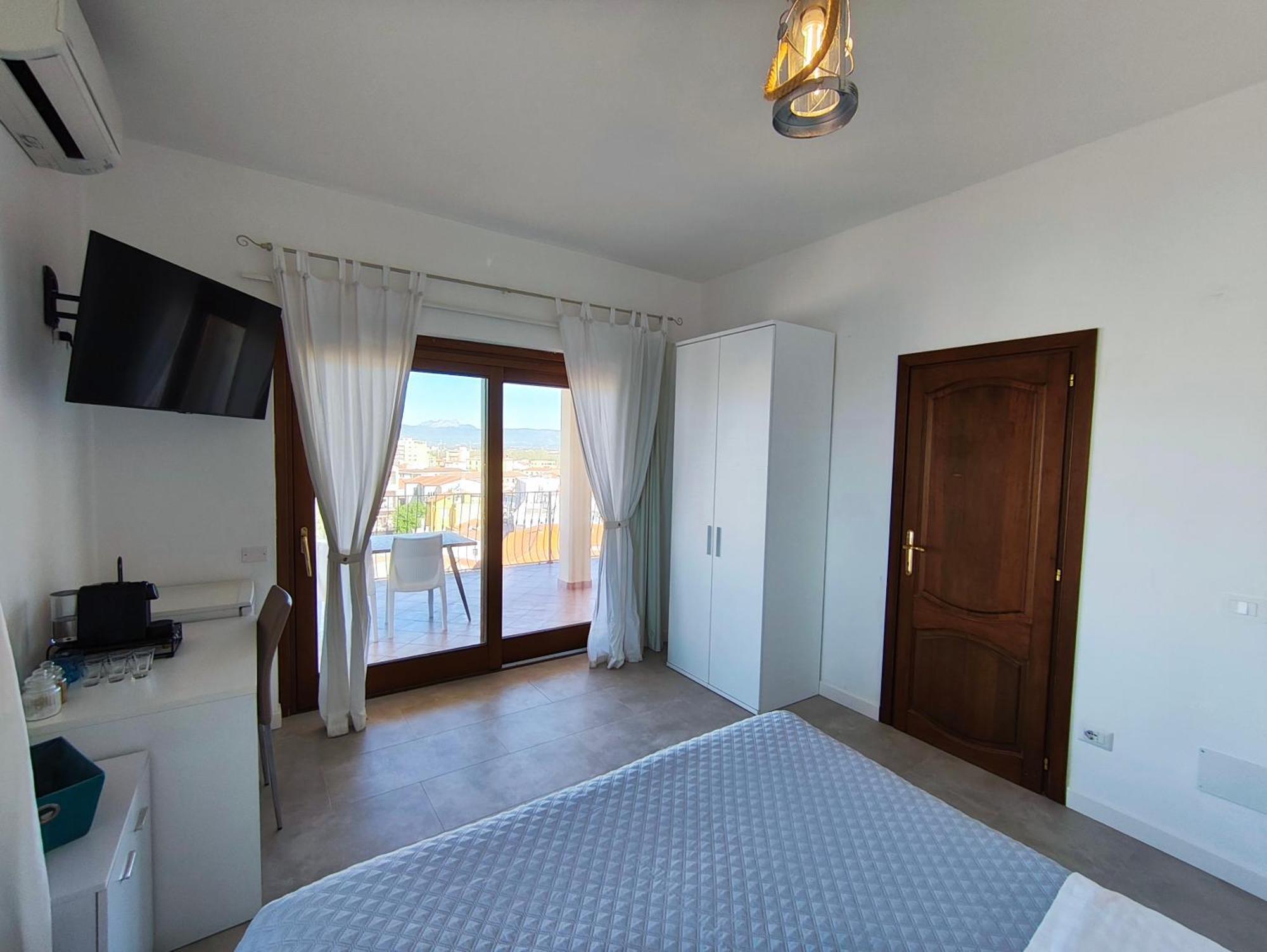 Marysel Rooms Ольбія Екстер'єр фото