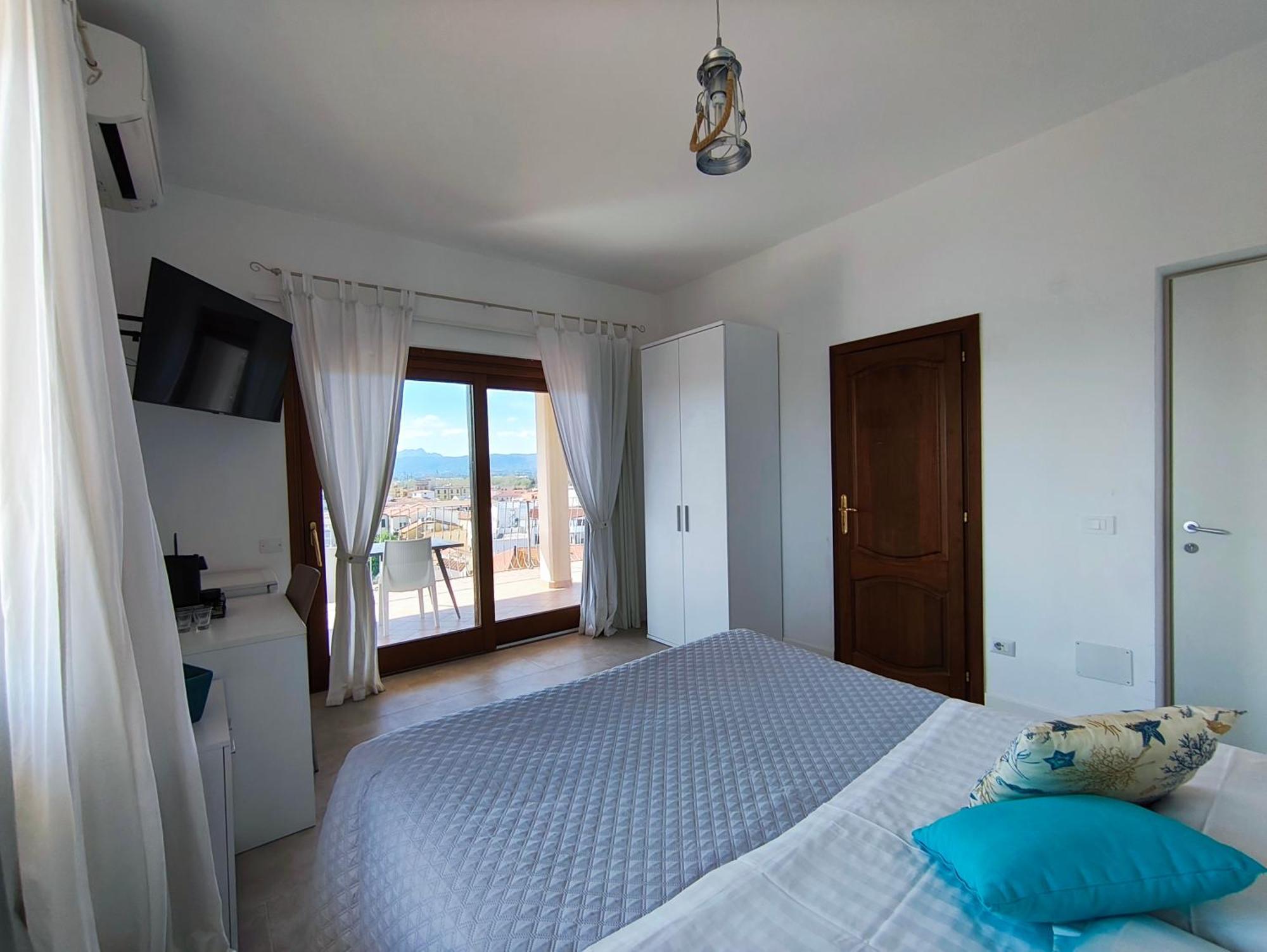 Marysel Rooms Ольбія Екстер'єр фото
