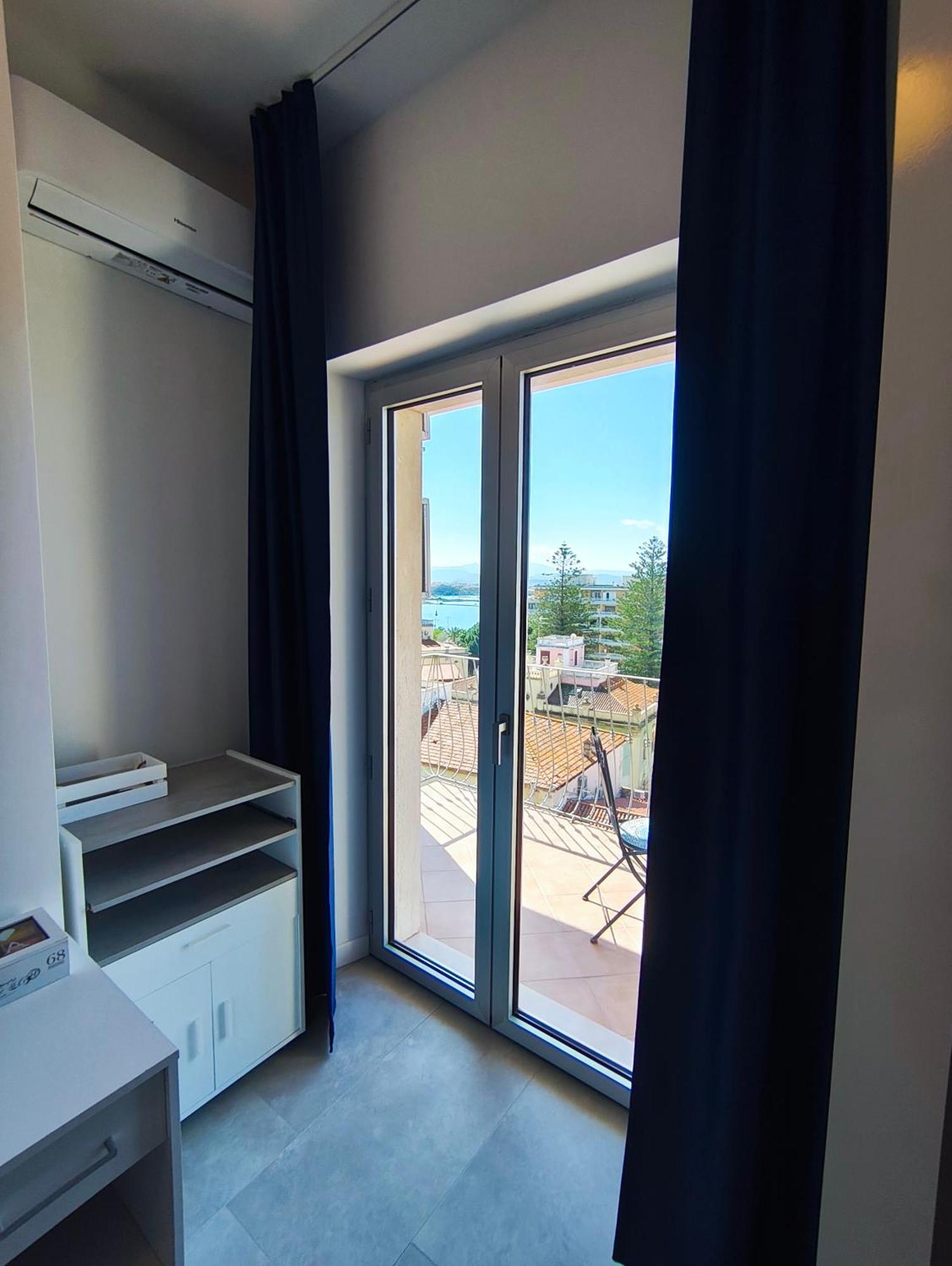 Marysel Rooms Ольбія Екстер'єр фото